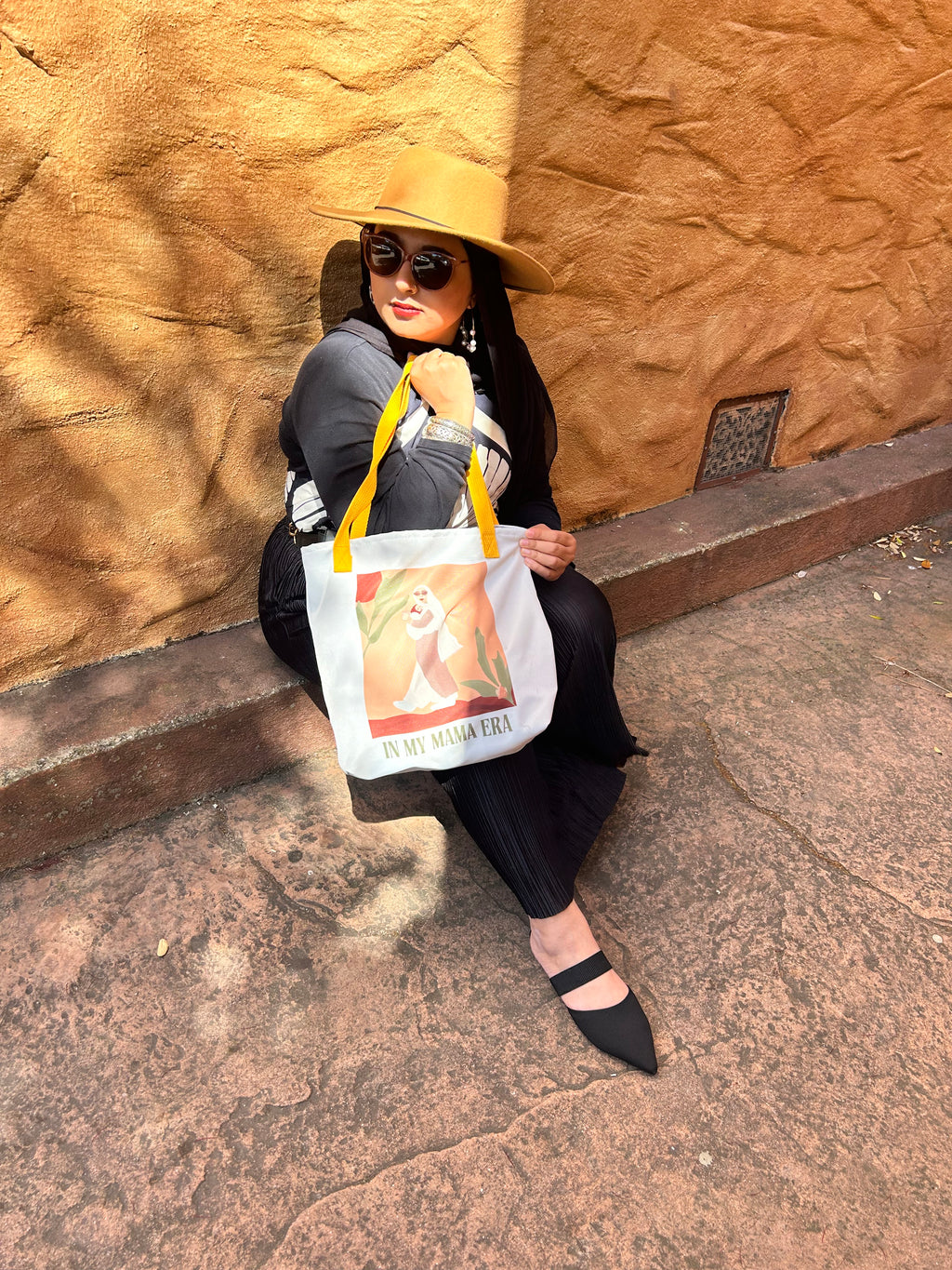 میری ماں کے زمانے کے بیگ میں | زچگی کے تحائف