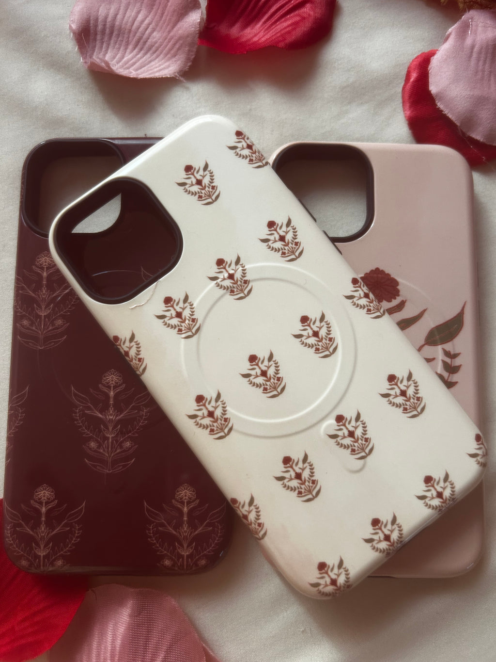 Cream Mughal MagSafe® tough case for iPhone®